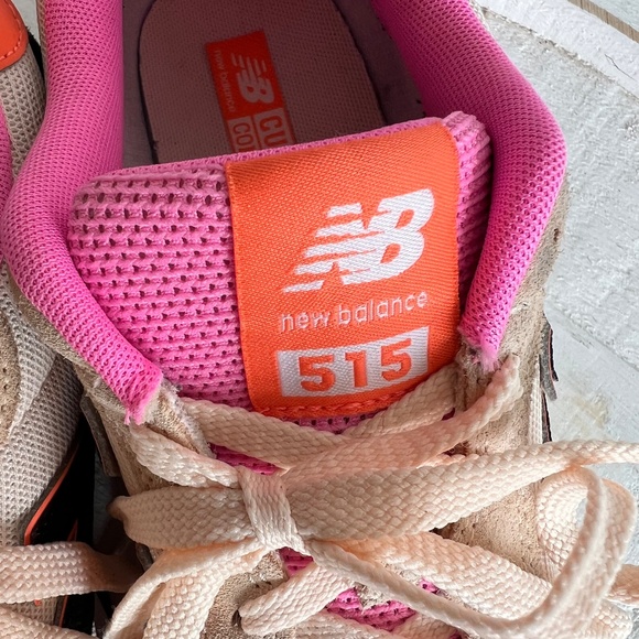 New Balance Women's Pink and Black Sneakers - Picture 7 of 9